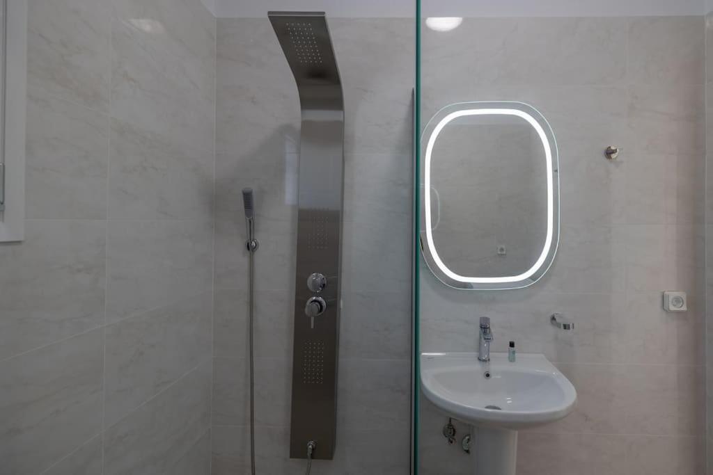 Maritina'S Apartments Amazing Sea View Αγία Ευφημία Εξωτερικό φωτογραφία