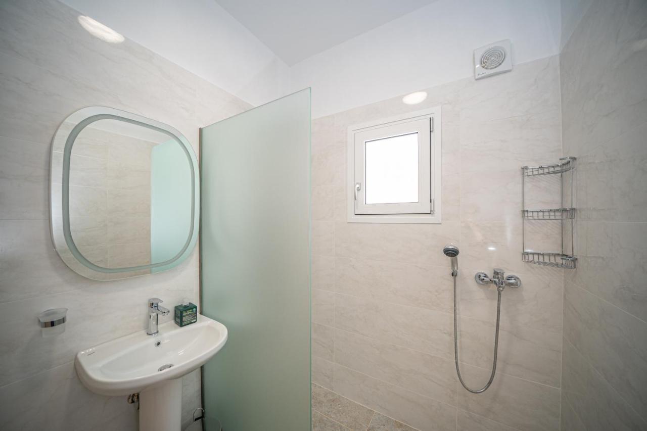 Maritina'S Apartments Amazing Sea View Αγία Ευφημία Εξωτερικό φωτογραφία