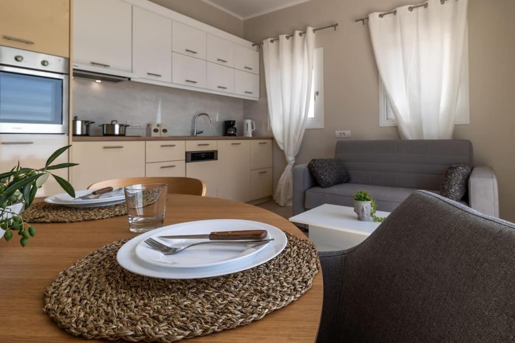 Maritina'S Apartments Amazing Sea View Αγία Ευφημία Εξωτερικό φωτογραφία